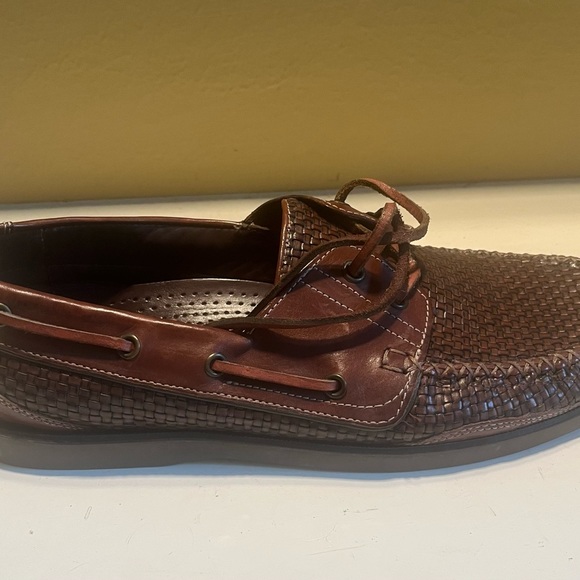 Tommy Bahama - Picture 5 of 8